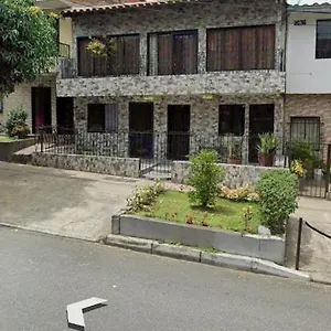 Casa Familiar En Santa Monica Сasa de vacaciones